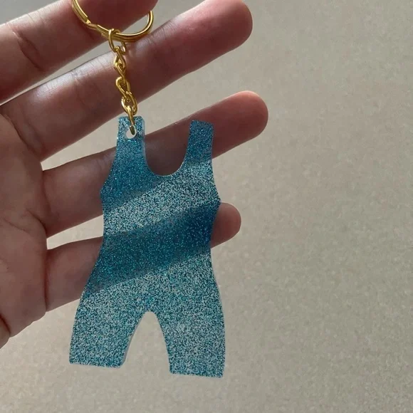 🎉🎉HP🎉🎉 Handmade Wrestling Singlet Keychain - Picture 2 of 6